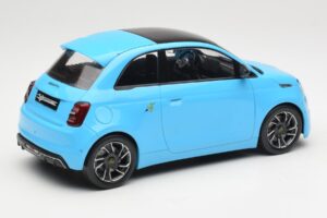 Abarth 500e Azul IXO 1:18 MCG18499 Metal - imagen 2 de 6