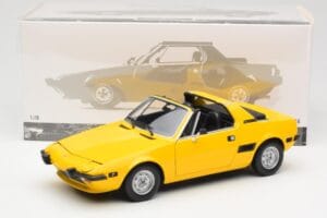 Fiat X1/9 Amarillo Minichamps 1:18 100121664 Metal - imagen 8 de 8