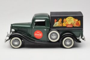 Ford Bache Coca-Cola Solido 1:18 9513 Metal - imagen 4 de 8
