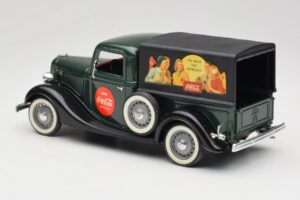 Ford Bache Coca-Cola Solido 1:18 9513 Metal - imagen 7 de 8
