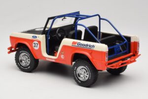 Ford Bronco Baja #37 1966 GreenLight 1:18 19037 Metal - imagen 5 de 6