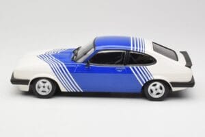 Ford Capri Mk2 3.0 Blanco con Franjas Azules Minichamps 1:18 155788600 Metal - imagen 3 de 6
