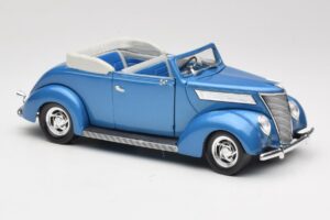 Ford Descapotable Azul Road Signature 1:18 92238 Metal - imagen 6 de 8