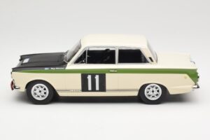 Ford Cortina Lotus #11 B. Soderström / G. Palm RAC Rally 1966 MCG 1:18 MCG18435R Metal - imagen 3 de 6