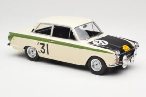Ford Cortina Lotus #31 J. Ickx / G. Staepelaere Marathon de la Route 1966 MCG 1:18 MCG18436R Metal - imagen 4 de 6