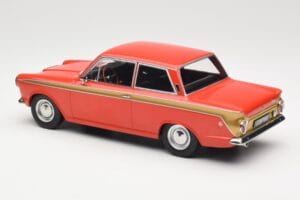 Ford Cortina Lotus Red & Gold Stripe MCG 1:18 MCG18532 Metal - imagen 5 de 6