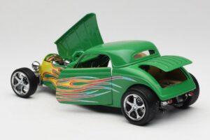 Ford Coupe Verde con Fuego Road Signature 1:18 30109 Metal - imagen 5 de 8