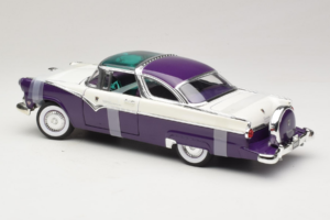 Ford Crown Victoria Blanco Morado Road Signature 1:18 92138-P1 Metal - imagen 5 de 6