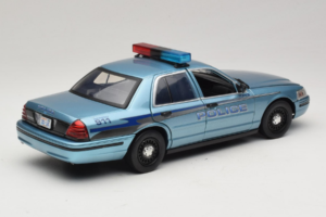 Ford Crown Victoria Police Cruiser Twilight Blue Greenlight 1:18 1643 Metal - imagen 3 de 8