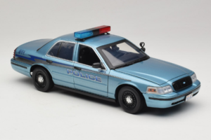 Ford Crown Victoria Police Cruiser Twilight Blue Greenlight 1:18 1643 Metal - imagen 6 de 8