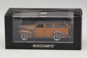 Ford DeLuxe Woody Station Wagon Marrón Minichamps 1:43 400082111 Metal - imagen 4 de 4