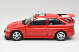 Ford Escort RS Cosworth Radiant Rojo Minichamps 1:18 150089021 Metal - imagen 4 de 8