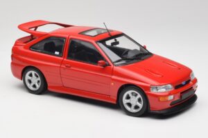 Ford Escort RS Cosworth Radiant Rojo Minichamps 1:18 150089021 Metal - imagen 6 de 8