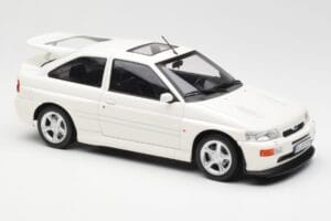 Ford Escort RS Cosworth Blanco Norev 1:18 182776 Metal - imagen 4 de 6