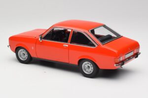 Ford Escort Mk2 Signal Orange Minichamps 1:18 150084100 Metal - imagen 7 de 8