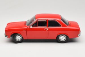 Ford Escort Mk1 Street Rojo Minichamps 1:18 100081001 Metal - imagen 4 de 8
