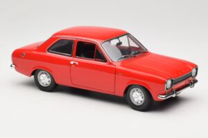 Ford Escort Mk1 Street Rojo Minichamps 1:18 100081001 Metal - imagen 6 de 8
