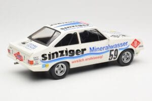 Ford Escort Mk2 RS2000 #59 H. Heyer / A. Hahne / K. Ludwig 24 Hours Nürburgring 1982 MCG 1:18 MCG18438R Metal - imagen 2 de 6