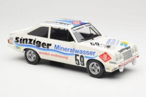 Ford Escort Mk2 RS2000 #59 H. Heyer / A. Hahne / K. Ludwig 24 Hours Nürburgring 1982 MCG 1:18 MCG18438R Metal - imagen 4 de 6
