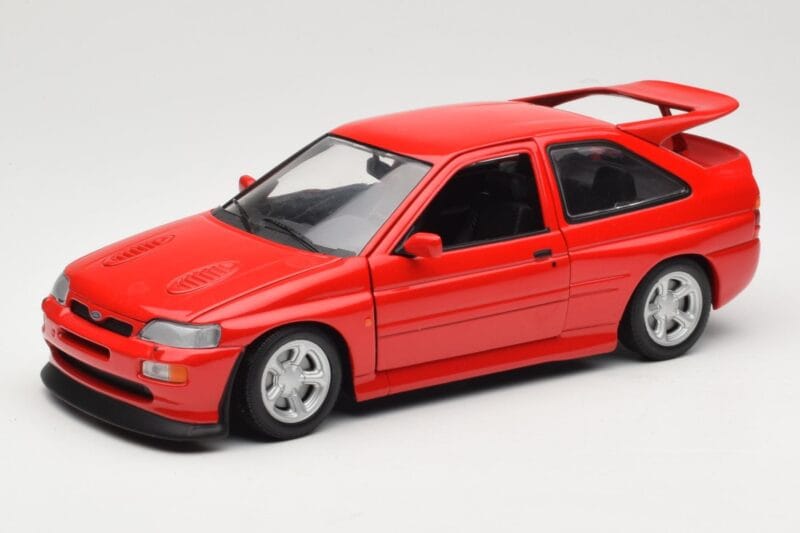 Ford Escort Mk5 RS Cosworth Rojo UT Models 1:18 180082102 Metal