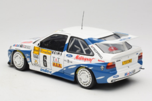 Ford Escort RS Cosworth Mobil 1 #6 F. Delecour / D. Grataloup Rally Monte Carlo Winner 1994 UT Models 1:18 180948106 Metal - imagen 7 de 8