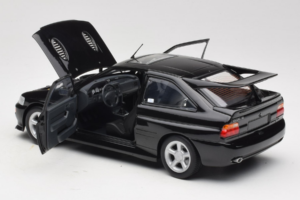 Ford Escort RS Cosworth Black Metallic Minichamps 1:18 150089020 Metal - imagen 5 de 8
