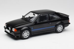 Ford Escort RS Turbo Coche Privado Princesa Diana Negro MCG 1:18 MCG18420 Metal