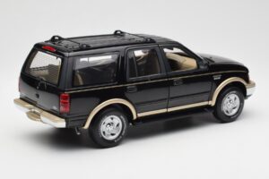 Ford Expedition Eddie Bauer Negro UT Models 1:18 22710 Metal - imagen 2 de 7