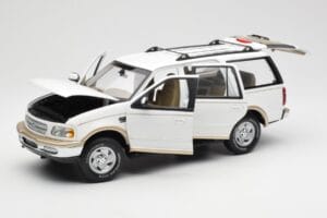 Ford Expedition Eddie Bauer Blanco UT Models 1:18 22712 Metal - imagen 2 de 8