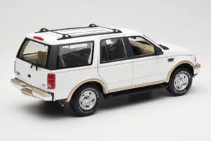 Ford Expedition Eddie Bauer Blanco UT Models 1:18 22712 Metal - imagen 3 de 8