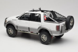 Ford Expedition Himalaya White AUTOart 1:18 72781 Metal - imagen 7 de 8