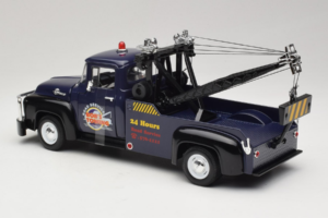 Ford F-100 Grúa Bob's Towing Welly 1:18 19834-W Metal - imagen 5 de 6