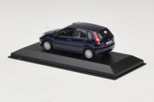Ford Fiesta Mk5 4-Door Azul Oscuro Minichamps 1:43 FIESTA001 Metal - imagen 3 de 4