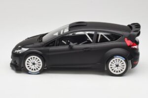 Ford Fiesta RS WRC Street Mk7 Negro Mate Minichamps 1:18 151110892 Metal - imagen 3 de 6