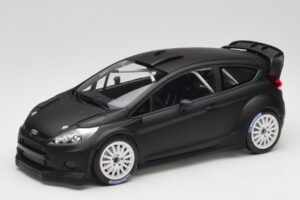 Ford Fiesta RS WRC Street Mk7 Negro Mate Minichamps 1:18 151110892 Metal