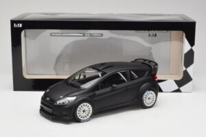 Ford Fiesta RS WRC Street Mk7 Negro Mate Minichamps 1:18 151110892 Metal - imagen 6 de 6