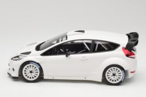 Ford Fiesta RS WRC Street Mk7 Blanco Minichamps 1:18 151110890 Metal - imagen 3 de 6