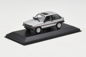 Ford Fiesta XR2 Plateado Minichamps 1:43 400085160 Metal - imagen 2 de 4