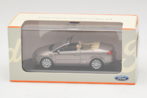 Ford Focus Mk2 CC Gris Minichamps 1:43 FORD005 Metal - imagen 4 de 4