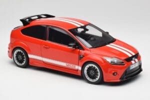 Ford Focus RS LM Classic Edition Race Red 1967 Ford Mk IV Tribute Minichamps 1:18 100080067 Metal - imagen 6 de 8