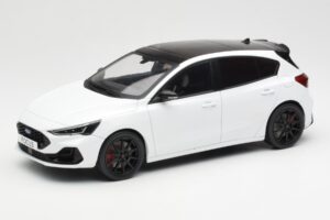 Ford Focus ST Mk4 Frozen Blanco MCG 1:18 MCG18453 Metal