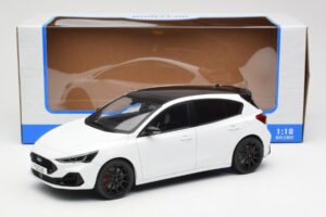 Ford Focus ST Mk4 Frozen Blanco MCG 1:18 MCG18453 Metal - imagen 6 de 6