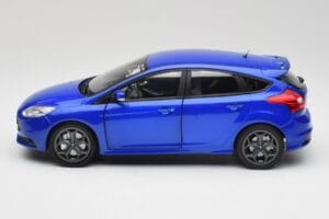 Ford Focus ST Mk2 Blue Metallic Minichamps 1:18 110082001 Metal - imagen 4 de 8