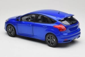Ford Focus ST Mk2 Blue Metallic Minichamps 1:18 110082001 Metal - imagen 7 de 8