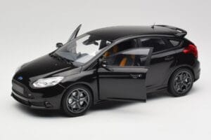 Ford Focus ST Mk2 Panther Black Metallic Minichamps 1:18 110082000 Metal - imagen 2 de 8