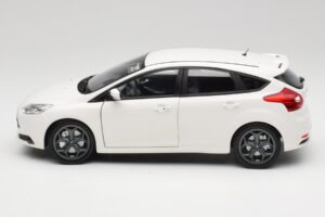 Ford Focus ST Mk2 Blanco Minichamps 1:18 110082004 Metal - imagen 4 de 8