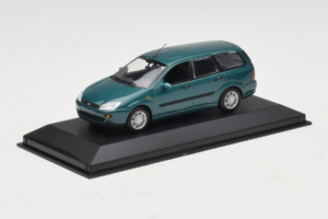 Ford Focus Mk1 Turnier Verde Minichamps 1:43 FOCUS003 Metal - imagen 2 de 5