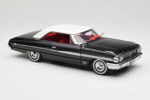 Ford Galaxie 500 Negro Sun Star 1:18 1442 Metal - imagen 6 de 8