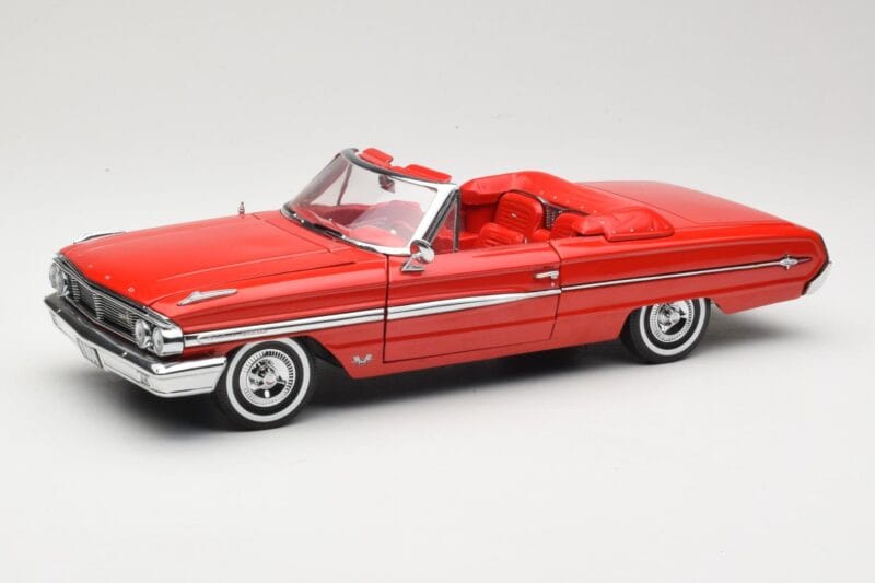 Ford Galaxie 500 Descapotable Rojo Sun Star 1:18 1420 Metal