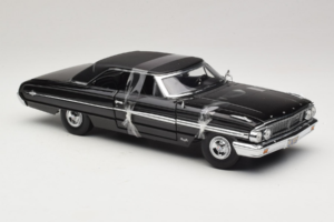 Ford Galaxie 500 Men in Black 3 Movie GreenLight 1:18 15301 Metal - imagen 4 de 6